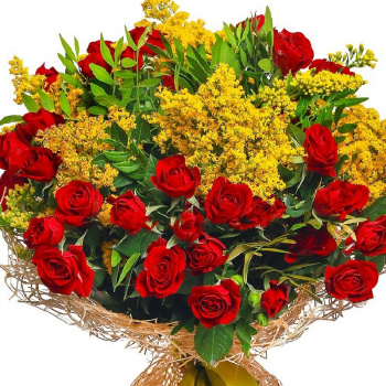 Букет из роз и мимозы "Любимой жене"